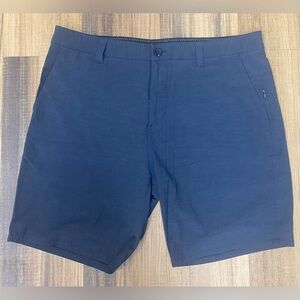Vuori Aim Shorts Men Size 34 Blue Stretch Lightweight Athletic Activewear V368